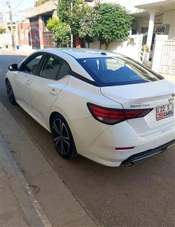 نيسان سنترا